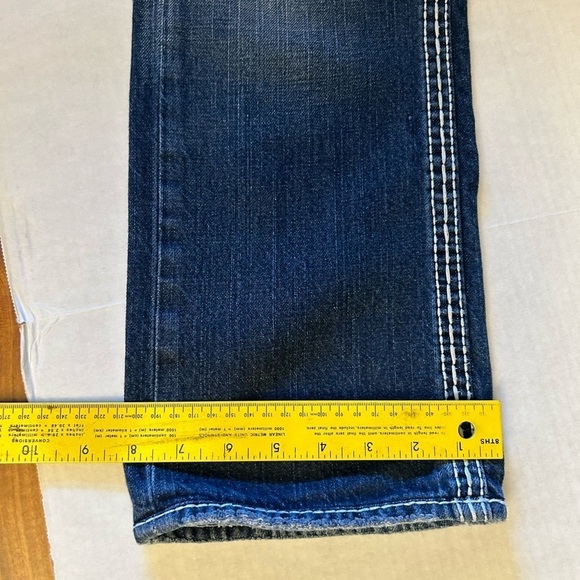 True Religion Section Ricky crop capri relaxed pants Sz-30x26 w/zip n button. W1 - Picture 7 of 10